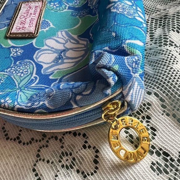 Lilly Pulitzer XX Estée Lauder Bag - Picture 5 of 6